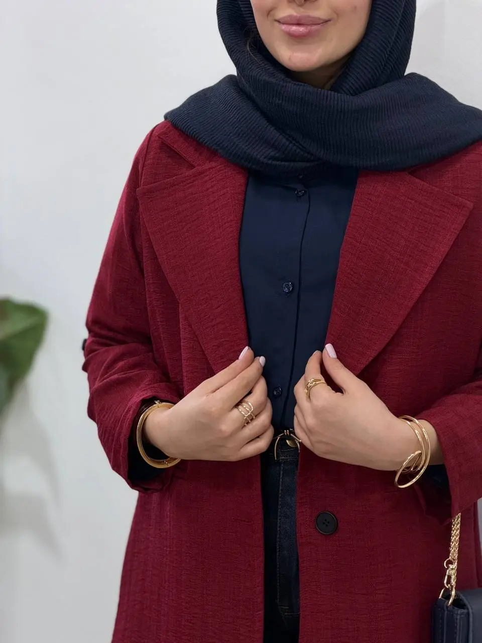 مانتو کتی شانتون آیسو ماهناز